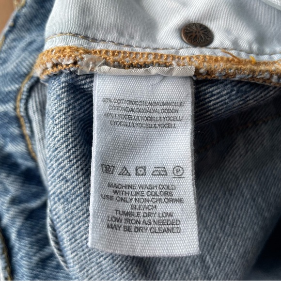 Free People Women’s 27 Denim Jeans Lita Straight Leg Fray Distressed Ripped - Picture 15 of 16